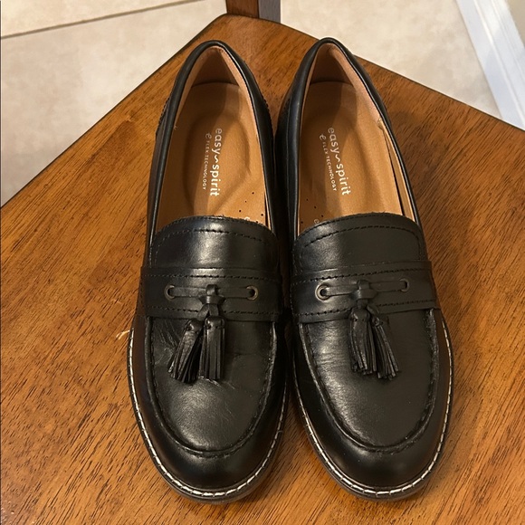 Easy Spirit Black Loafers Slip-On Comfort - Picture 1 of 2